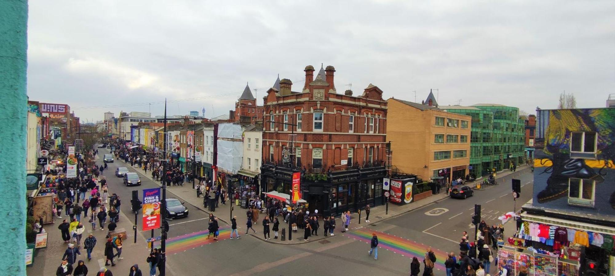 Cyber-Art Studio In Camden Лондон Экстерьер фото