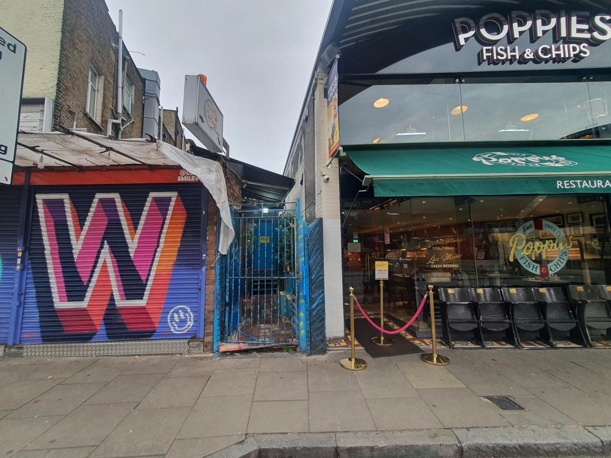 Cyber-Art Studio In Camden Лондон Экстерьер фото