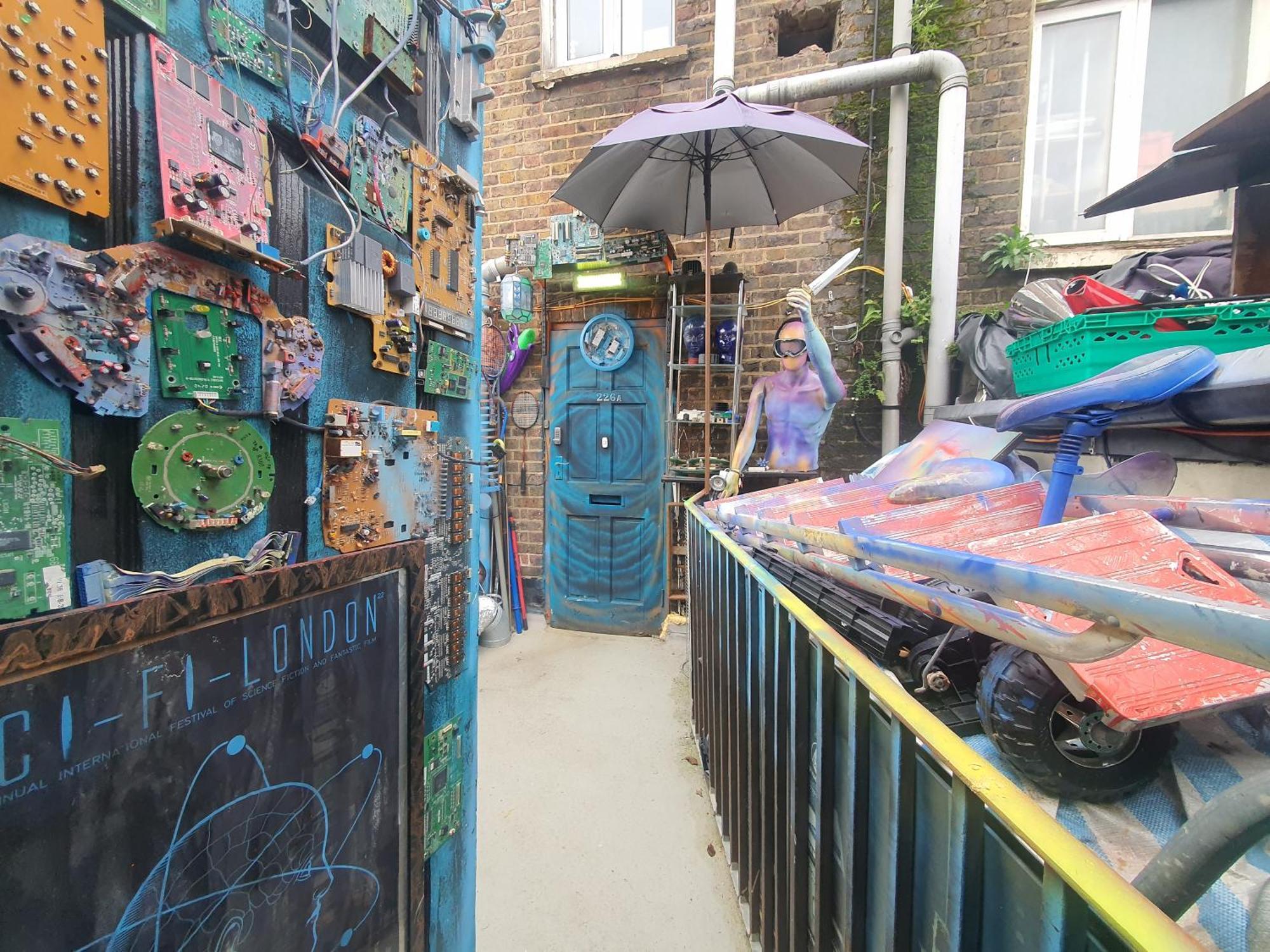 Cyber-Art Studio In Camden Лондон Экстерьер фото