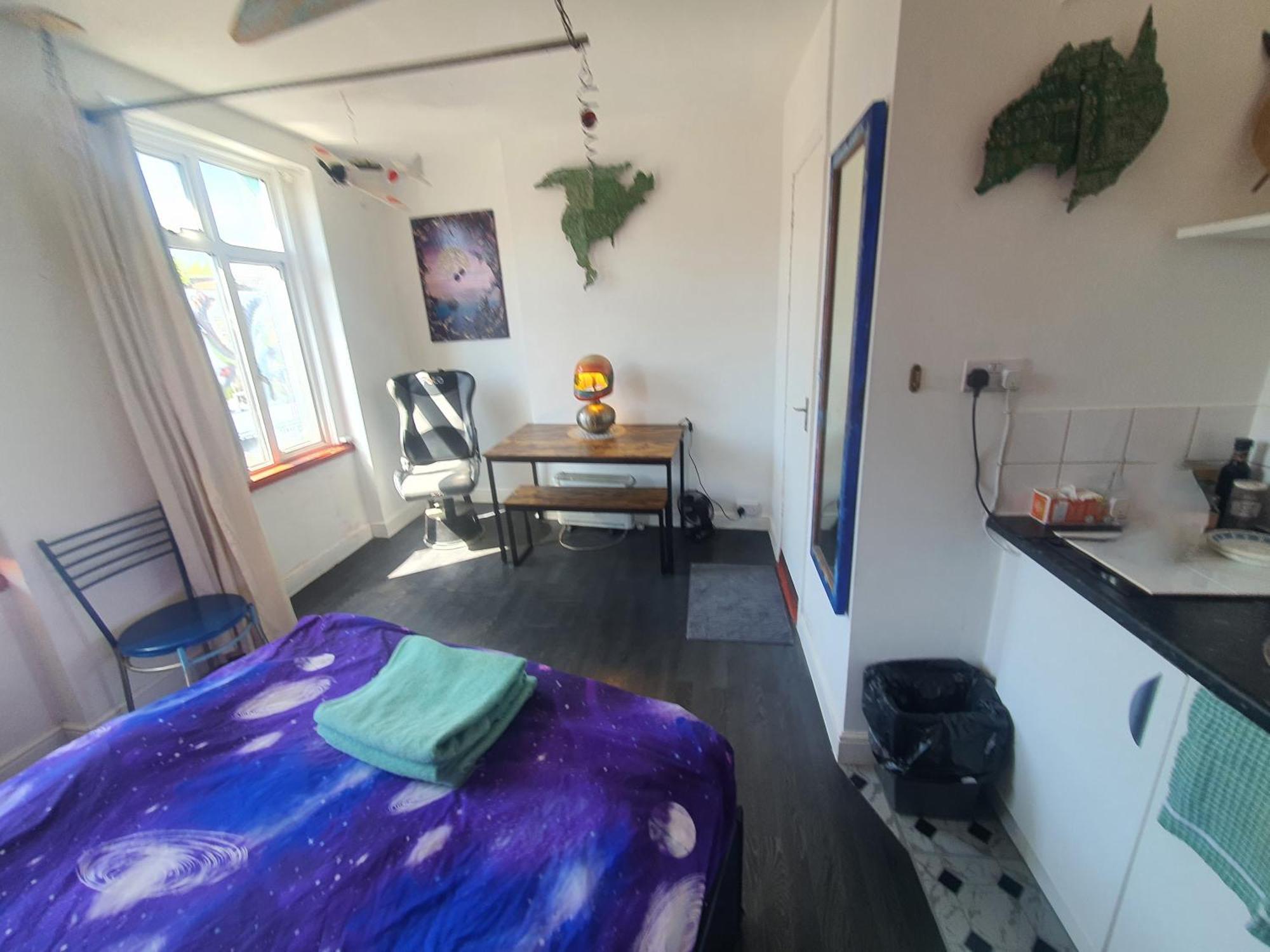 Cyber-Art Studio In Camden Лондон Экстерьер фото